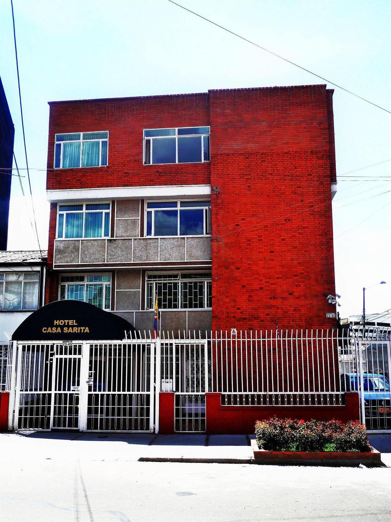 Hotel Casa Sarita Bogota Bagian luar foto