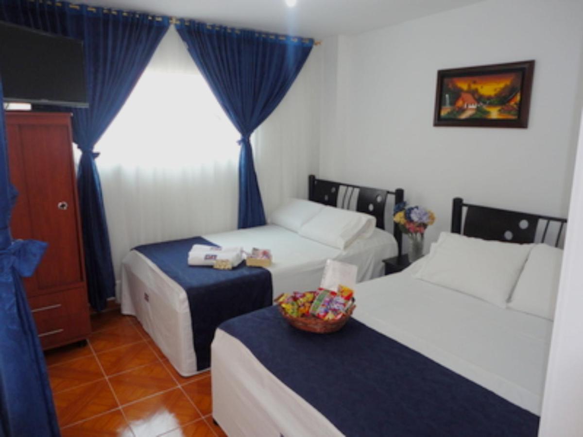 Hotel Casa Sarita Bogota Bagian luar foto